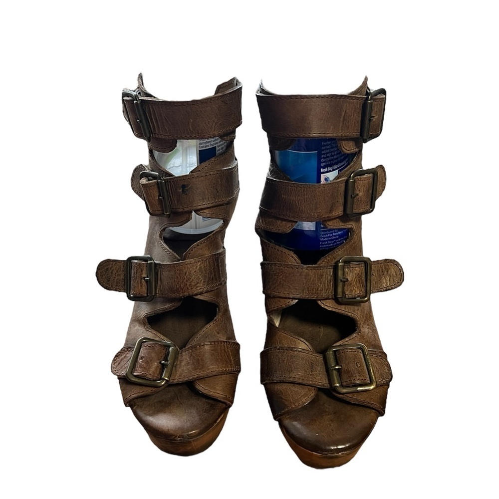 Freebird by Steven Keys Quail Leather strappy buckle sandals 9 black brown